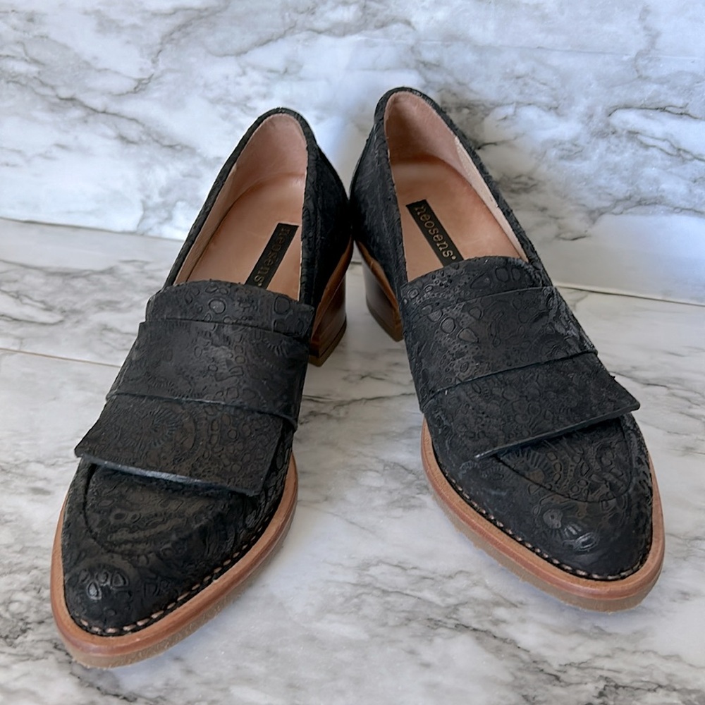 Neosens size EU 36 size 6 Lace patterned stamped tooled leather heeled loafers - Picture 2 of 15